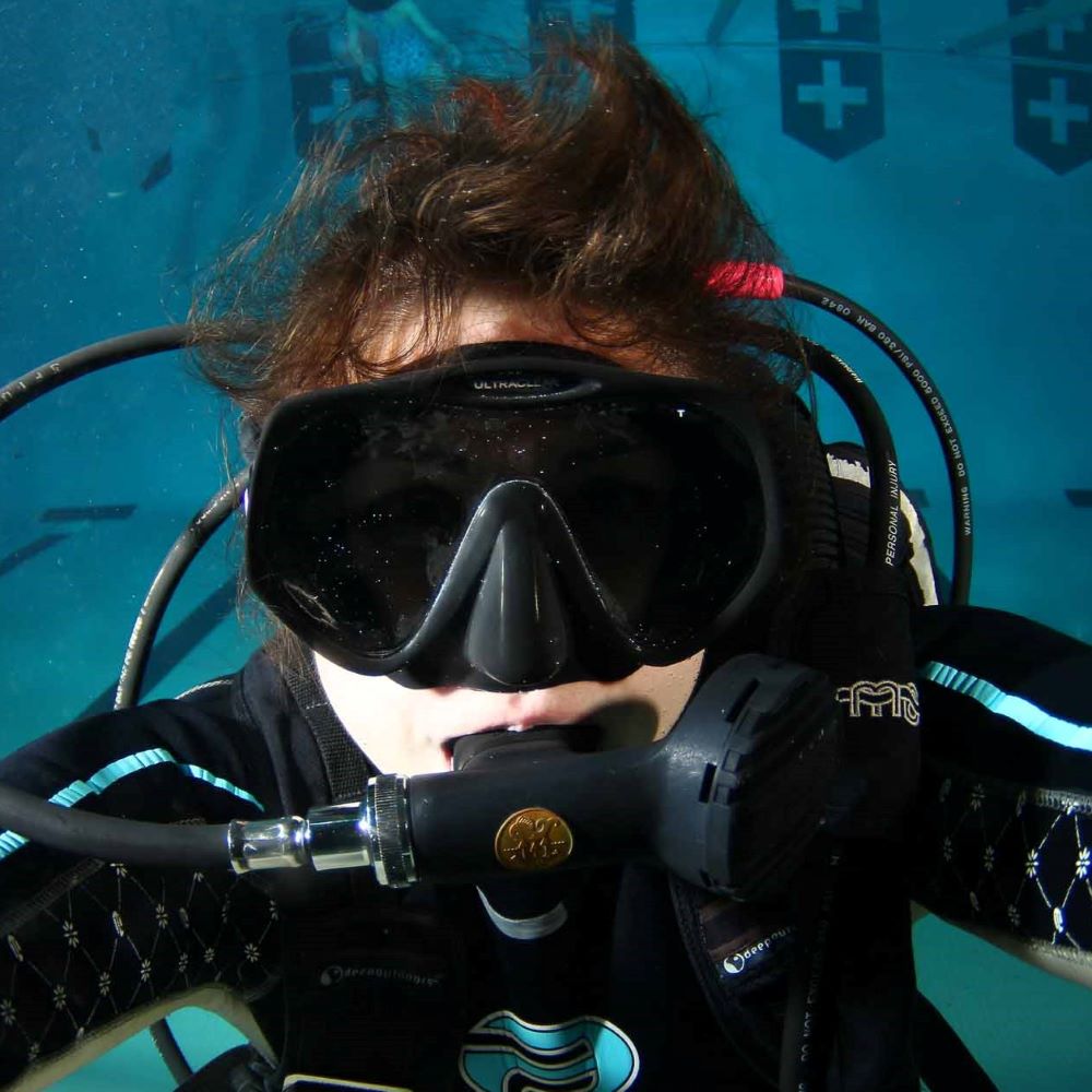 New diver getting comfortable with scuba gear